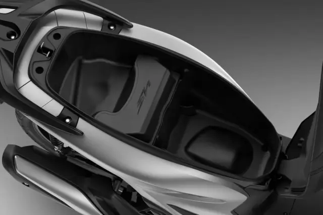 Sotto sella Honda Sh 2026